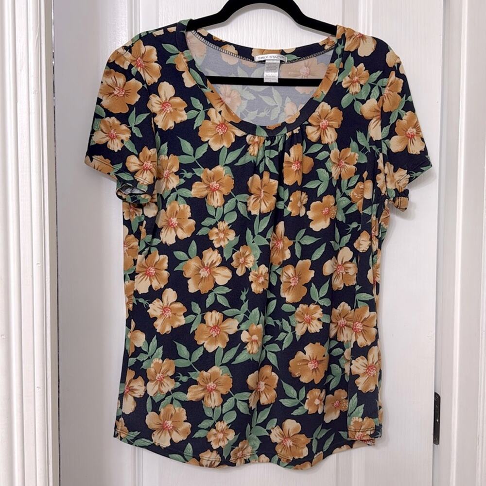 Emily Stacy navy blue with a gold flower top size L